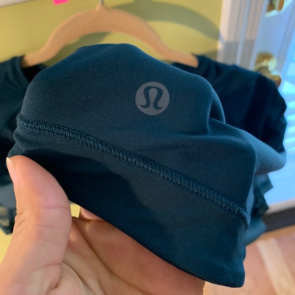 Lululemon Short Sleeve - Picture 4 of 4